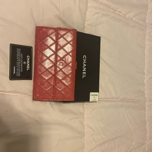Chanel wallet
